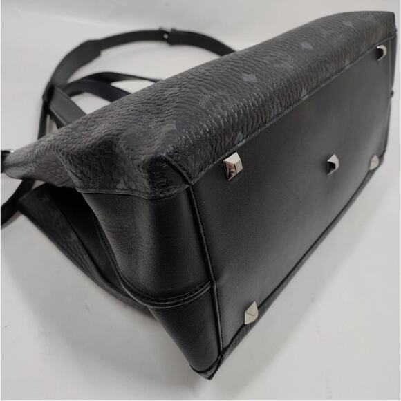 💎✨AUTHENTIC✨💎MCM 2-way Shoulder bag - Picture 5 of 8